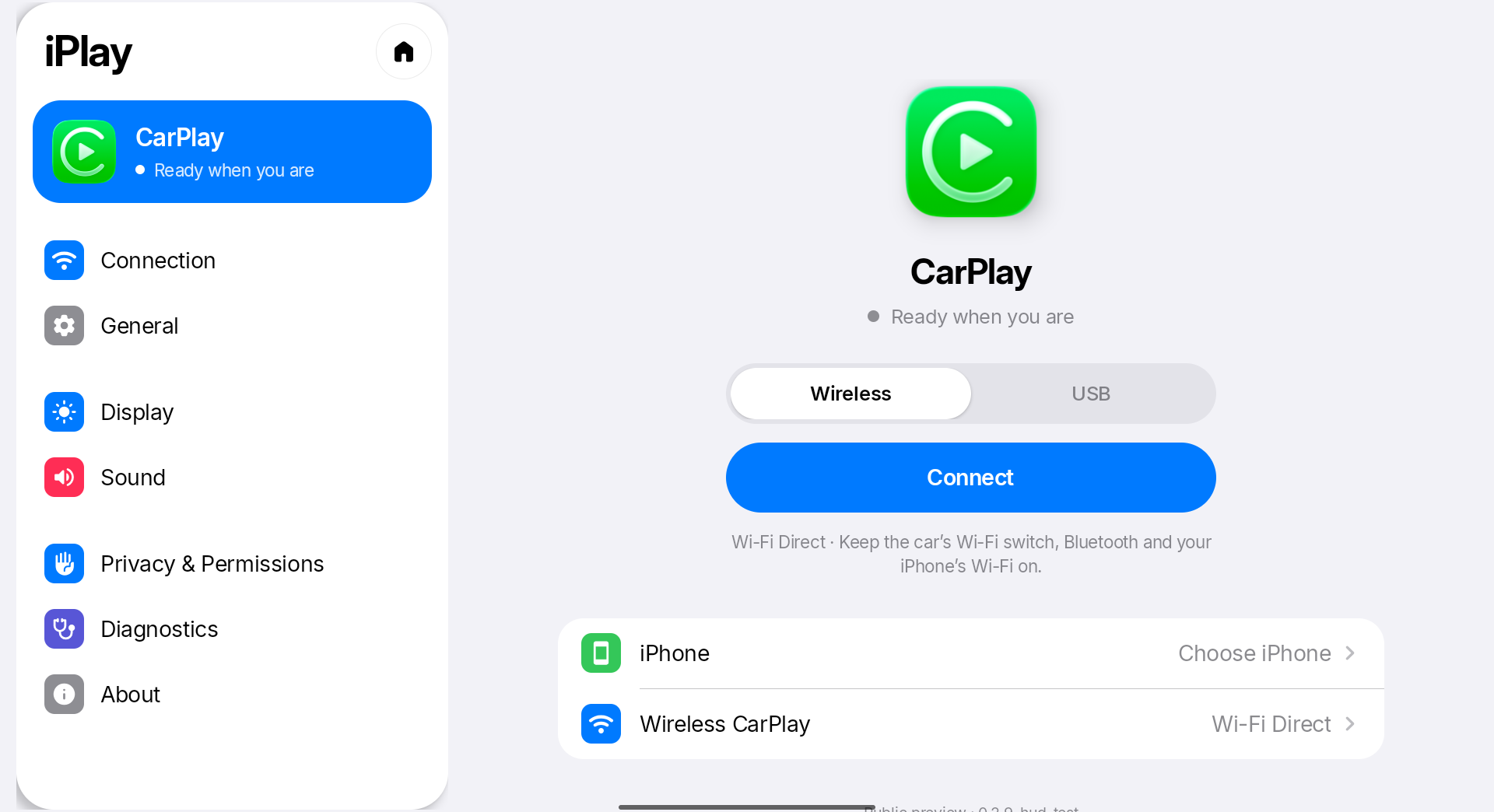 The iPlay home screen with a large Connect button and a Wireless or USB choice